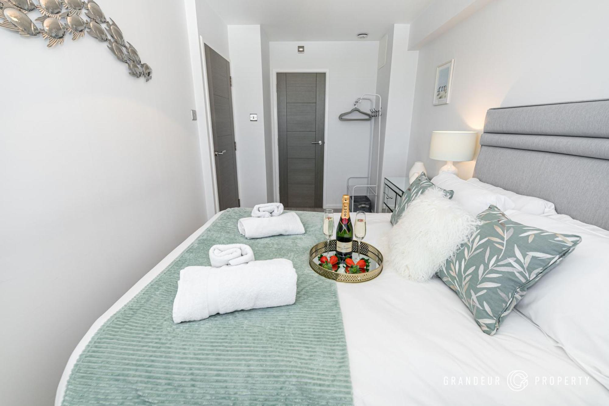 Apartment Seaview Retreat By Grandeur Bournemouth
